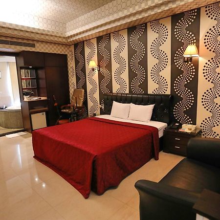 Hua Jia Motel تاينان المظهر الخارجي الصورة
