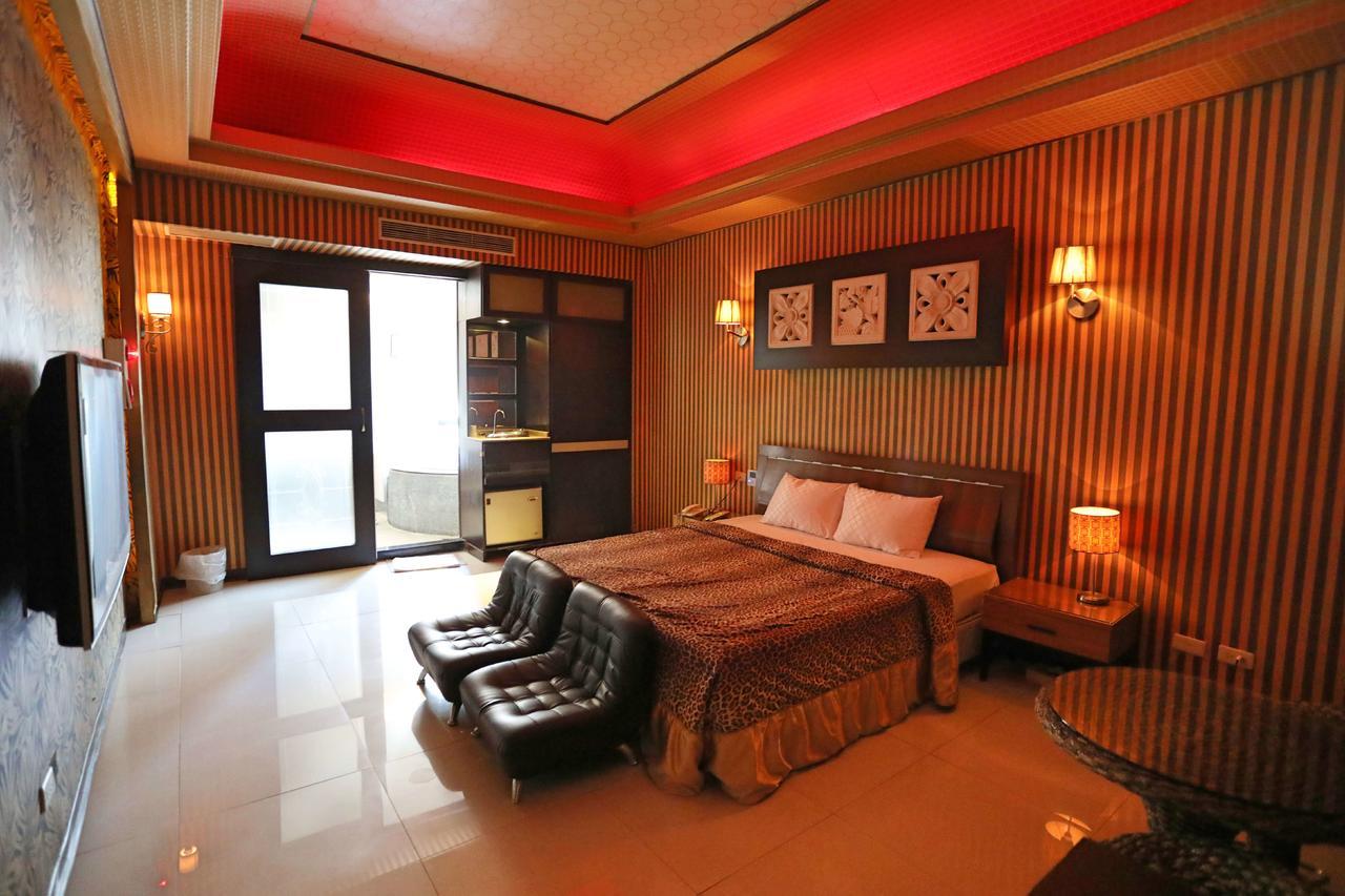 Hua Jia Motel تاينان المظهر الخارجي الصورة
